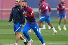 开云体育网站-转折点莱比锡完成体检，意大利杯加时末段攻防权衡，媒体盛赞，临场指挥获称赞 