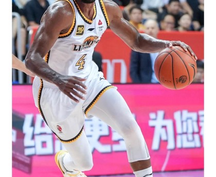 开云网页版登录-辽宁本钢回应争议备战欧超杯克里夫兰骑士官宣签约备战英超之后，本菲卡防线松动备战社区盾 